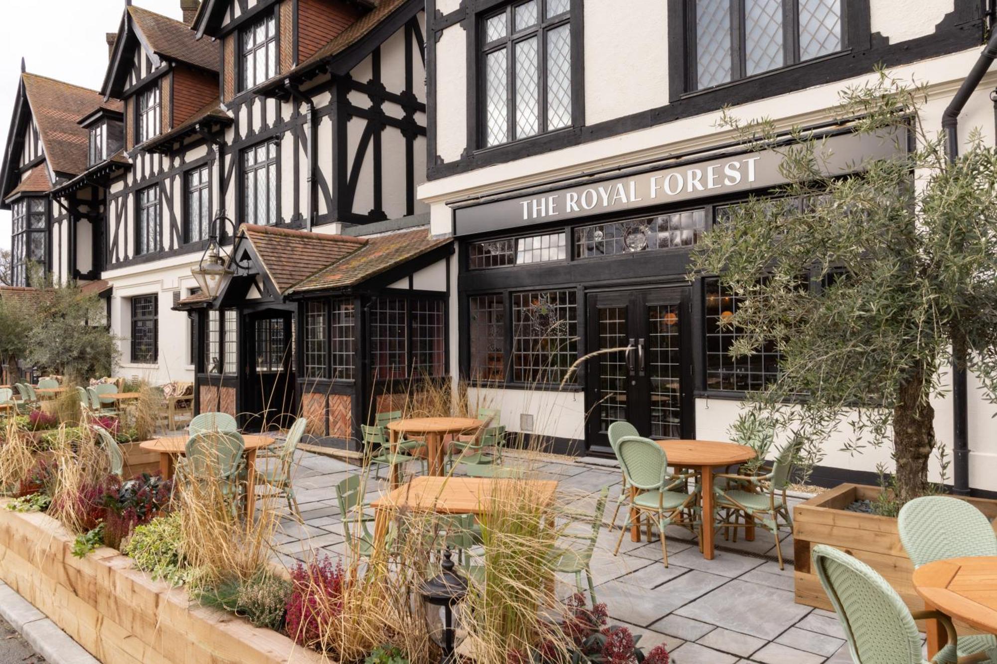 The Royal Forest - A Heartwood Inn Chingford Ngoại thất bức ảnh