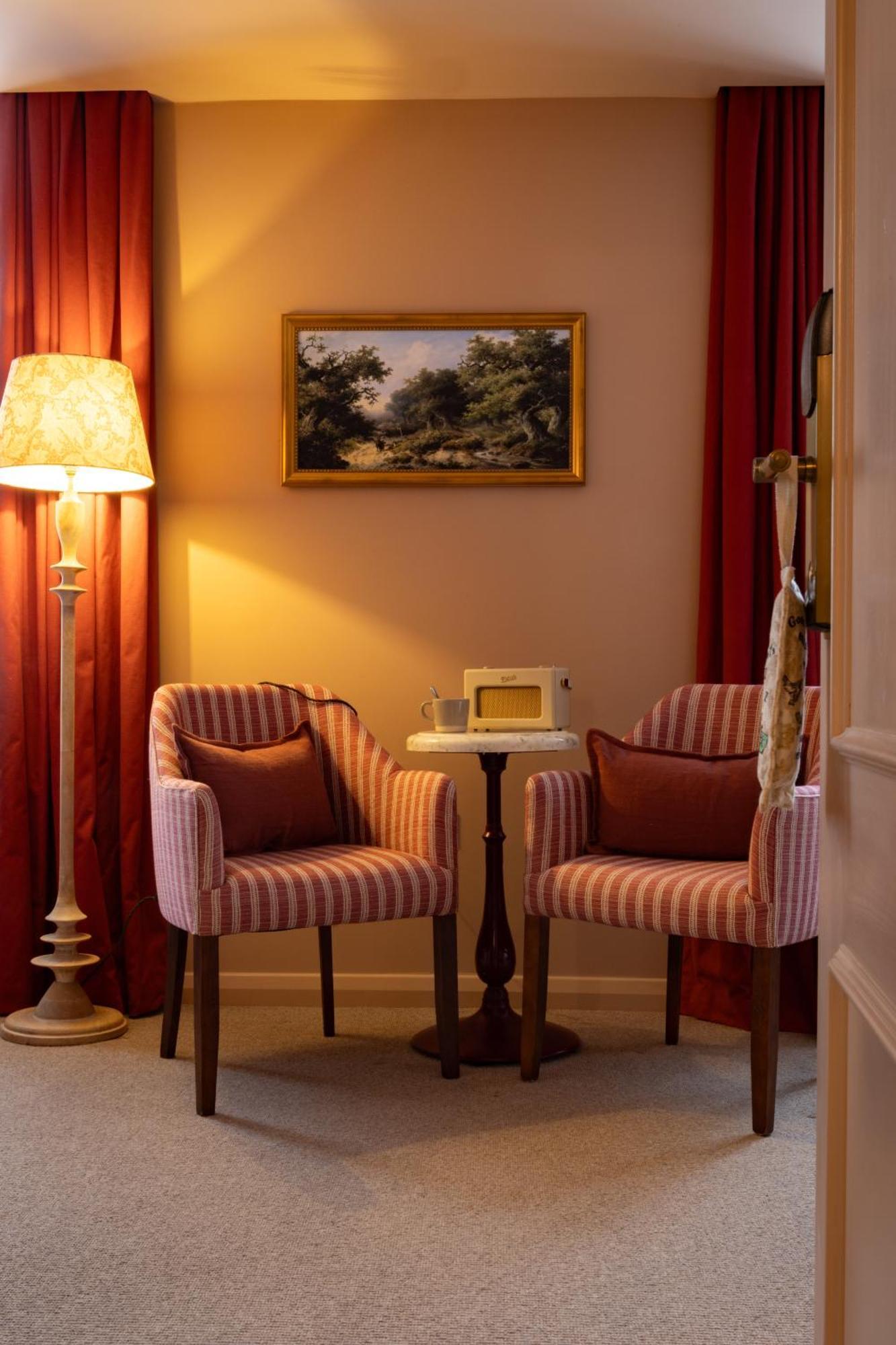 The Royal Forest - A Heartwood Inn Chingford Ngoại thất bức ảnh